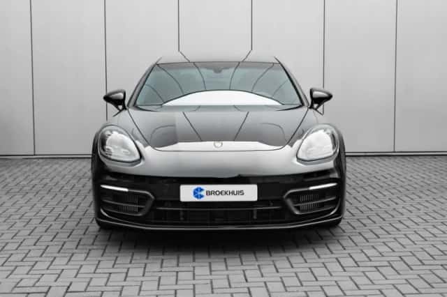 Porsche Panamera (2022) thumbnail 3