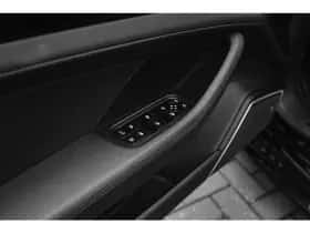 Porsche Panamera (2022) thumbnail 32
