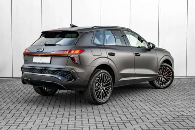 Audi Q3 (2026) thumbnail 2