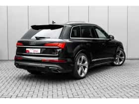 Audi Q7 (2025) thumbnail 2