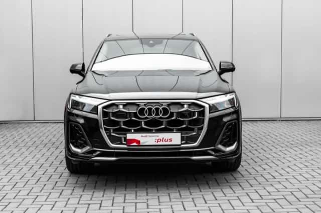 Audi Q7 (2025) thumbnail 3