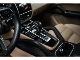 Porsche Cayenne (2023) thumbnail 11