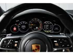 Porsche Cayenne (2023) thumbnail 14