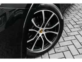 Porsche Cayenne (2023) thumbnail 7