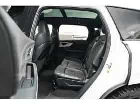 Audi Q7 (2023) thumbnail 25