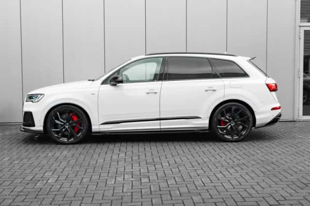 Audi Q7 (2023) thumbnail 5
