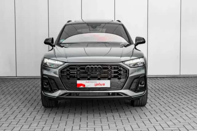 Audi Q5 (2025) thumbnail 3