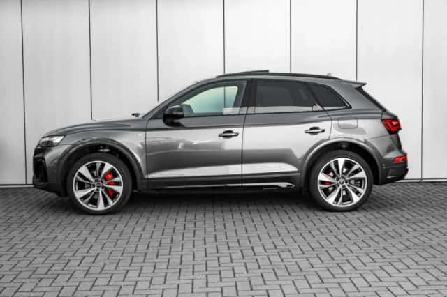 Audi Q5 (2025) thumbnail 5
