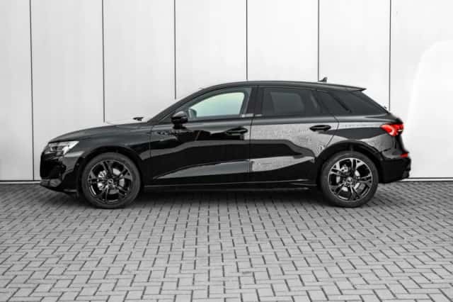 Audi A3 (2025) thumbnail 5