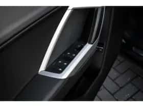 Audi Q3 (2022) thumbnail 18