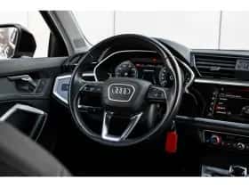 Audi Q3 (2022) thumbnail 10