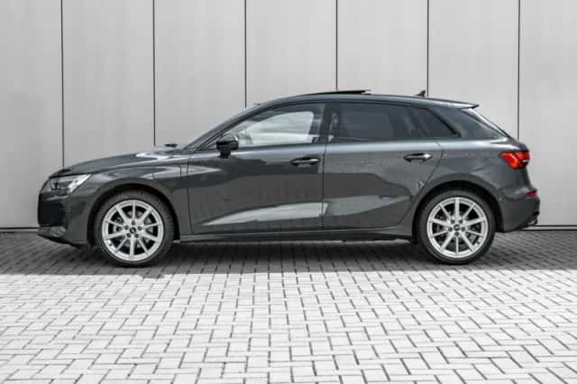 Audi A3 (2025) thumbnail 5
