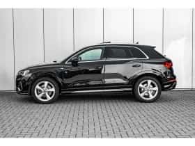 Audi Q3 (2022) thumbnail 5