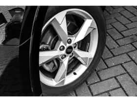 Audi Q3 (2022) thumbnail 7