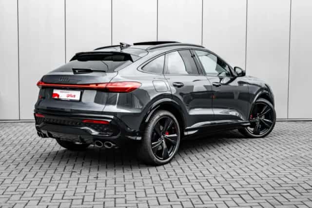 Audi SQ5 (2025) thumbnail 2