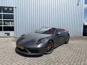 Porsche 911 (2019) thumbnail 2