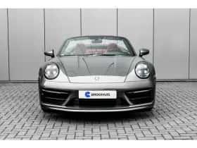 Porsche 911 (2019) thumbnail 3