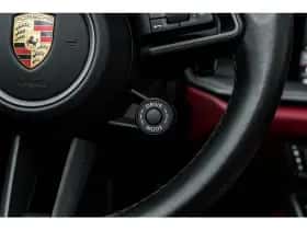 Porsche 911 (2019) thumbnail 33