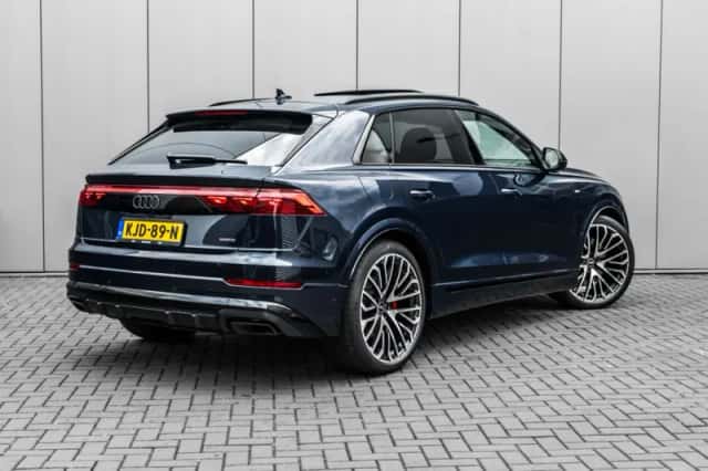 Audi Q8 (2025) thumbnail 2
