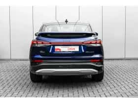 Audi Q4 (2024) thumbnail 4