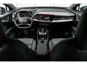 Audi Q4 (2024) thumbnail 9