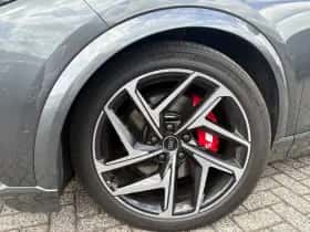 Audi Q6 SQ6 e-tron (2024) thumbnail 5
