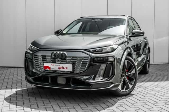 Audi Q6 e-tron (2025) thumbnail 6