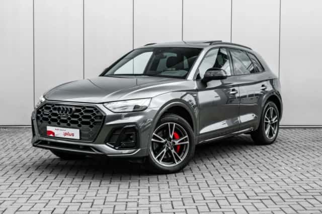 Audi Q5 (2024) thumbnail 1