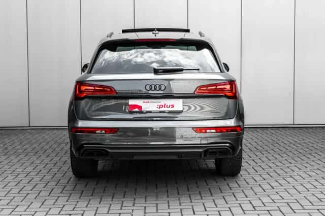 Audi Q5 (2024) thumbnail 4