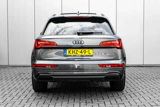 Audi Q5 (2024) thumbnail 4
