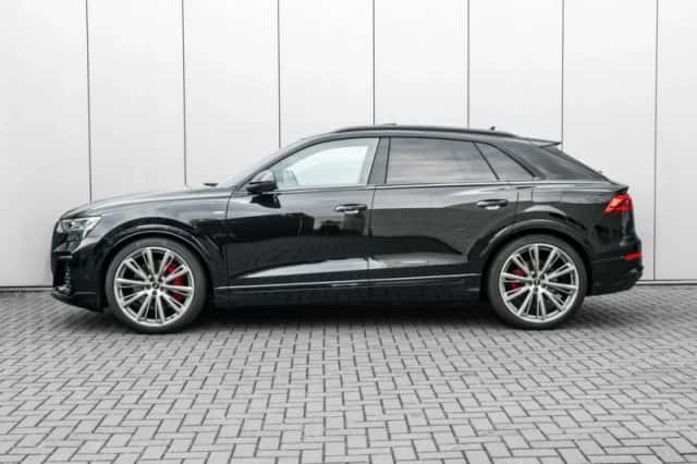 Audi Q8 (2025) thumbnail 5