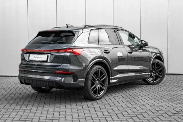 Audi Q4 e-tron (2026) thumbnail 2