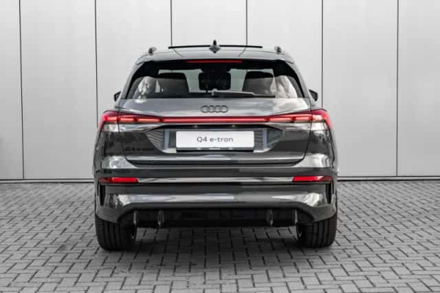 Audi Q4 e-tron (2026) thumbnail 4