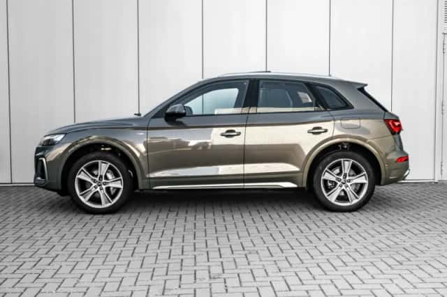 Audi Q5 (2025) thumbnail 5