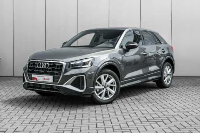 Audi Q2 (2025) thumbnail 1