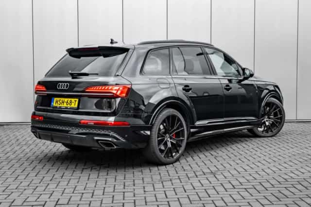 Audi Q7 (2024) thumbnail 2