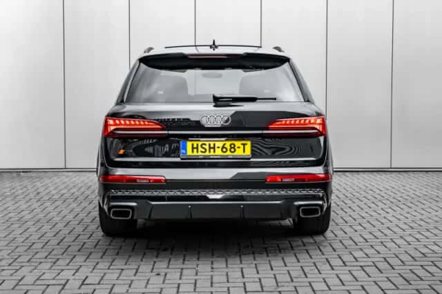 Audi Q7 (2024) thumbnail 4