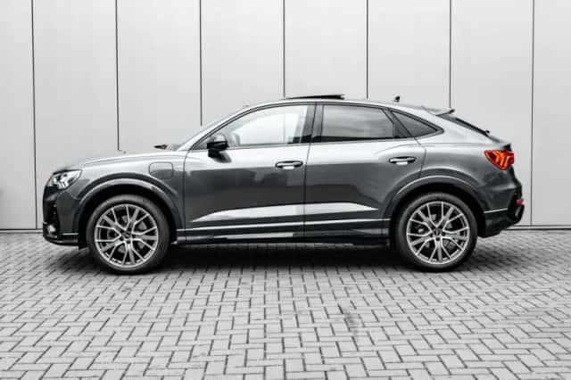 Audi Q3 (2024) thumbnail 5