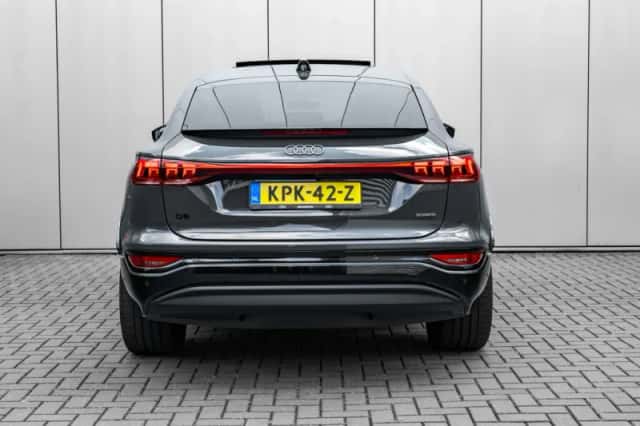 Audi Q6 (2025) thumbnail 4