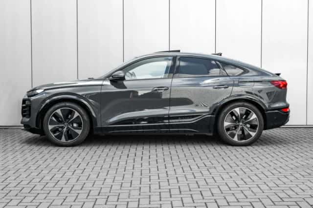 Audi Q6 (2025) thumbnail 5