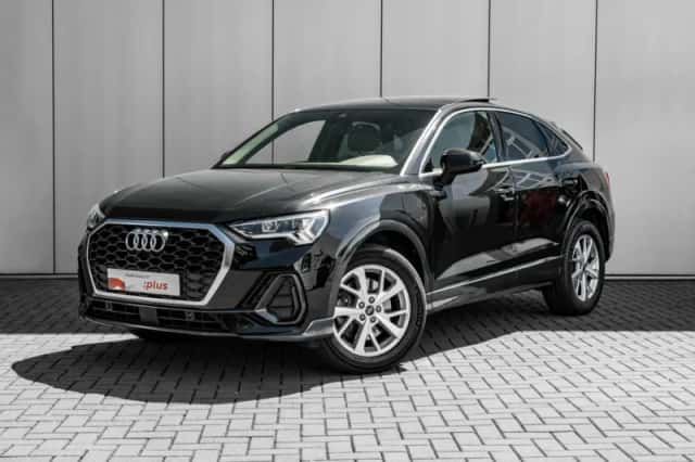 Audi Q3 (2023) thumbnail 1