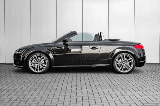 Audi TT (2022) thumbnail 5