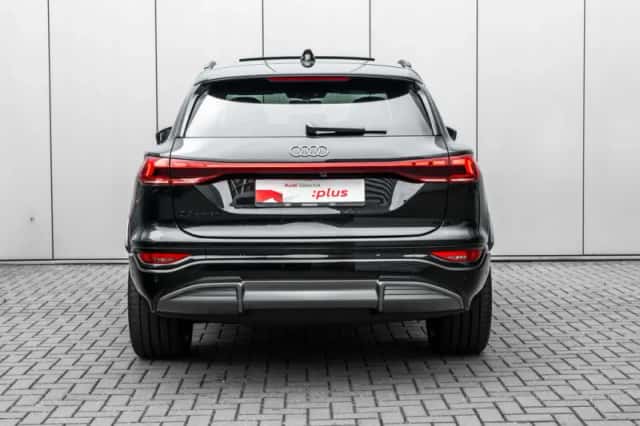 Audi Q6 e-tron (2026) thumbnail 4