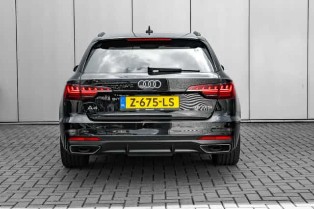 Audi A4 (2024) thumbnail 4