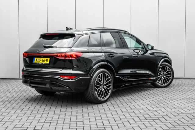 Audi Q6 e-tron (2026) thumbnail 2