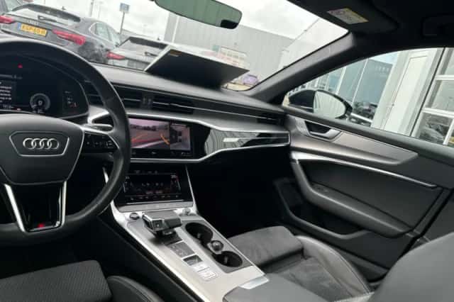 Audi A6 (2022) thumbnail 3