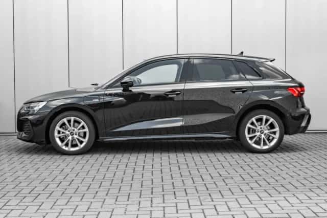 Audi A3 (2025) thumbnail 5