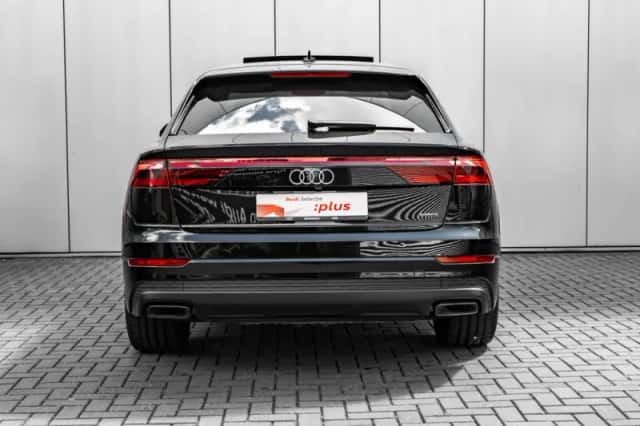 Audi Q8 (2025) thumbnail 4