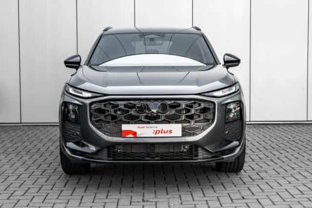 Audi Q3 (2026) thumbnail 3