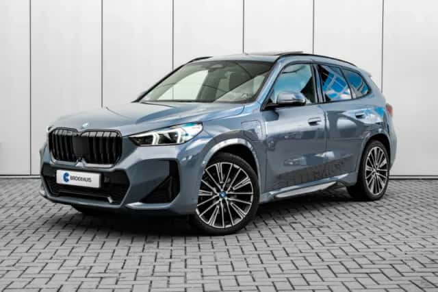 BMW X1 (2023) thumbnail 1